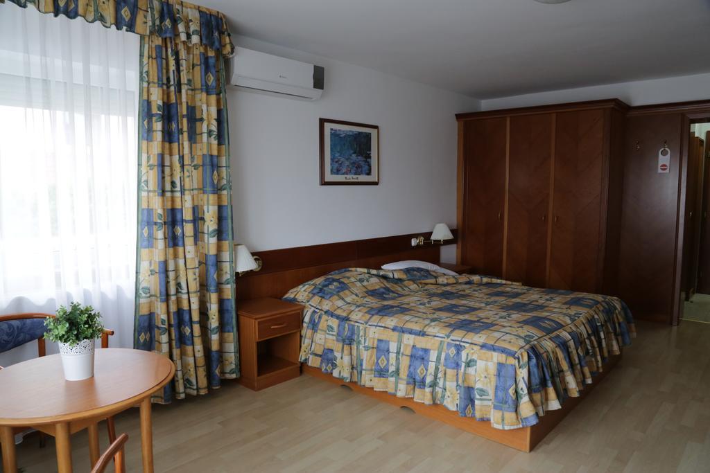 Apartment Vesta *